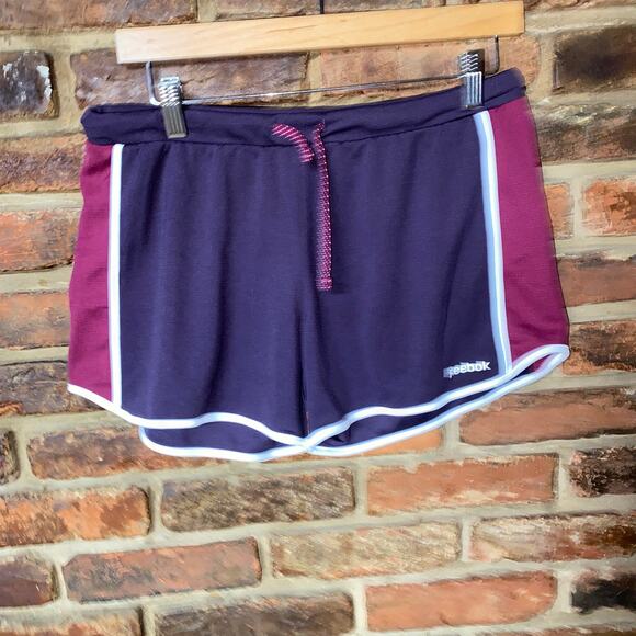 Reebok Purple Violet Athletic Pull-On Shorts Women's Size Medium - Picture 1 of 3